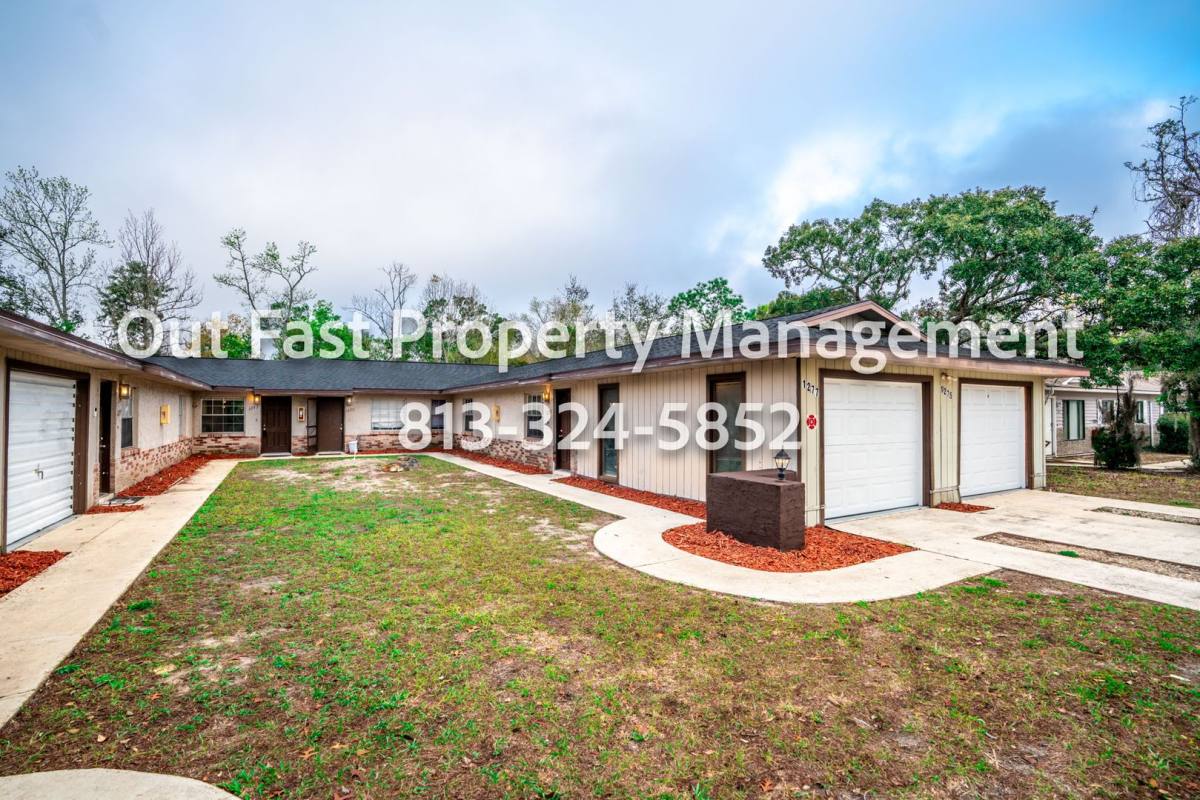 Apartment for rent at 1271-1277 Sylvia Ave, Spring Hill, FL 34606