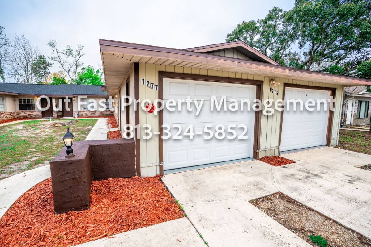 Apartment for rent at 1271-1277 Sylvia Ave, Spring Hill, FL 34606