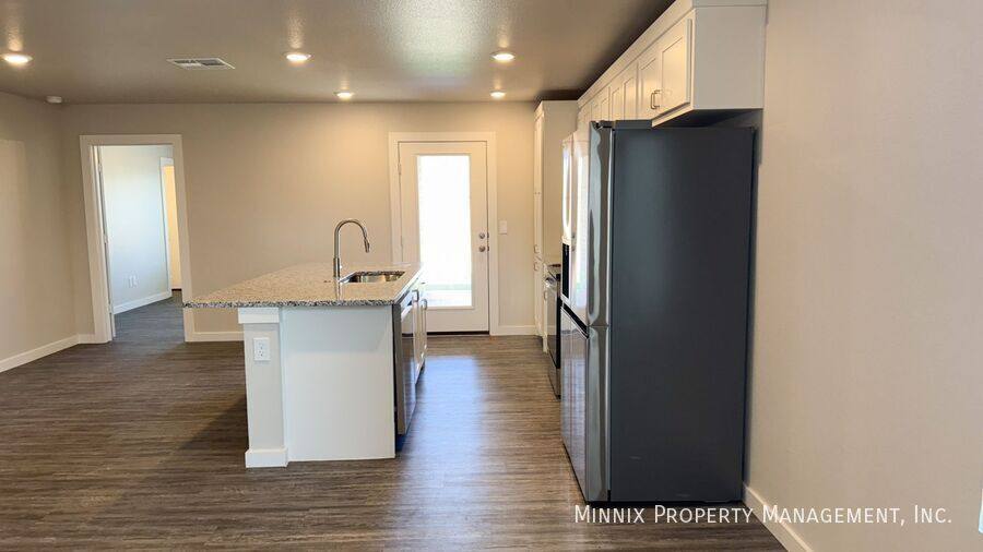 House for rent at 8007 Date Ave, Lubbock, TX 79404