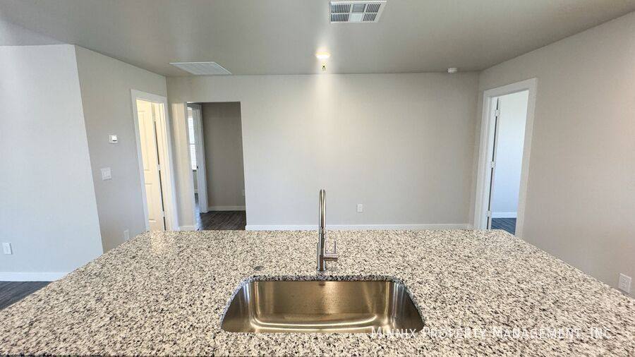 House for rent at 8007 Date Ave, Lubbock, TX 79404