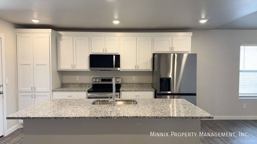 House for rent at 8007 Date Ave, Lubbock, TX 79404
