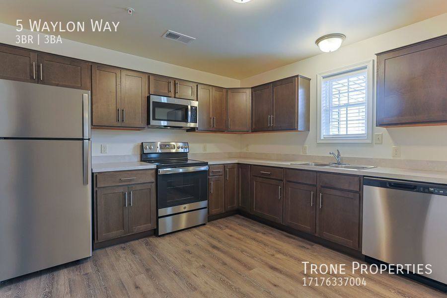Townhouse for rent at 23 Waylon Way, Hanover, PA 17331
