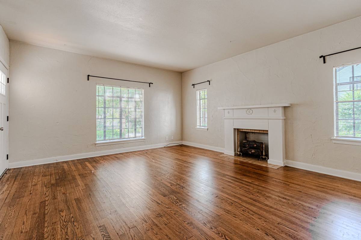 House for rent at 1824 Carey Place, Oklahoma City, OK 73106