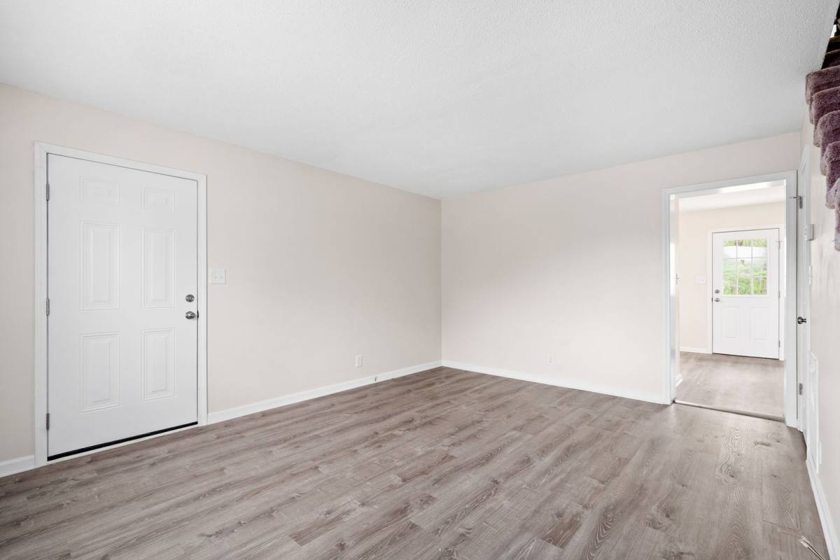 Apartment for rent at 1671 Baltimore Dr, Clarksville, TN 37043
