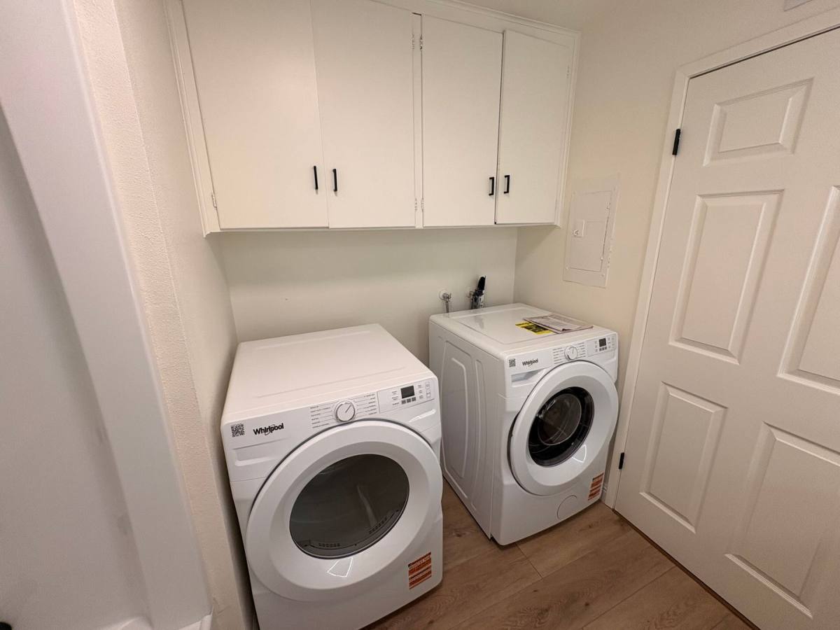 Apartment for rent at 1608 S Central St, Visalia, CA 93277