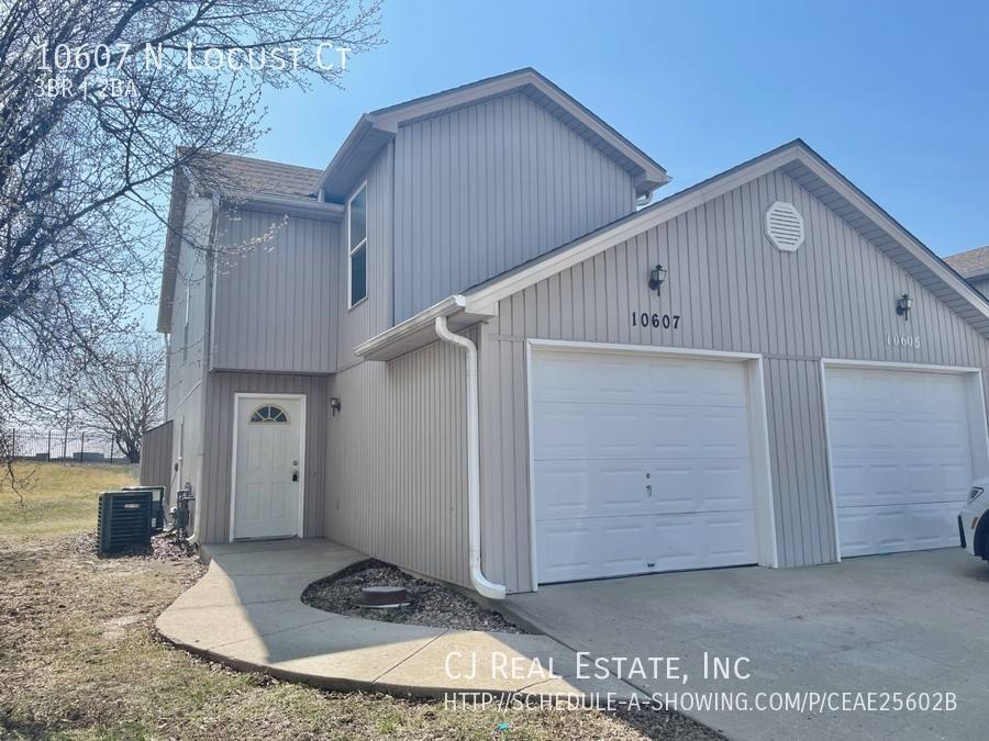 Townhouse for rent at 10607 N Locust Court, Kansas City, MO 64155