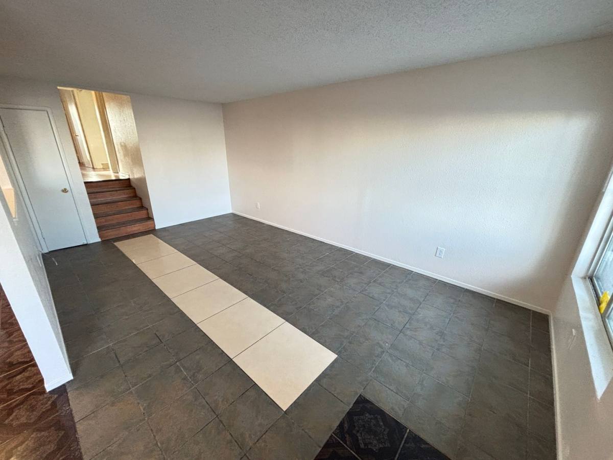 Apartment for rent at 625 N 12th St, Las Vegas, NV 89101
