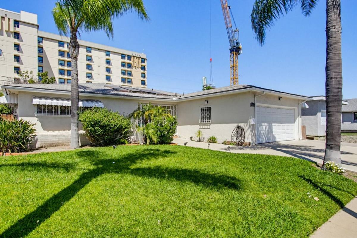 House for rent at 5556 Mary Lane Dr, San Diego, CA 92115
