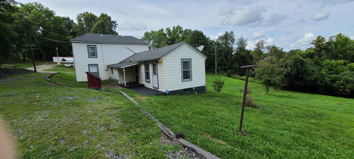 House for rent at 2920 Richmond St, Lynchburg, VA 24501