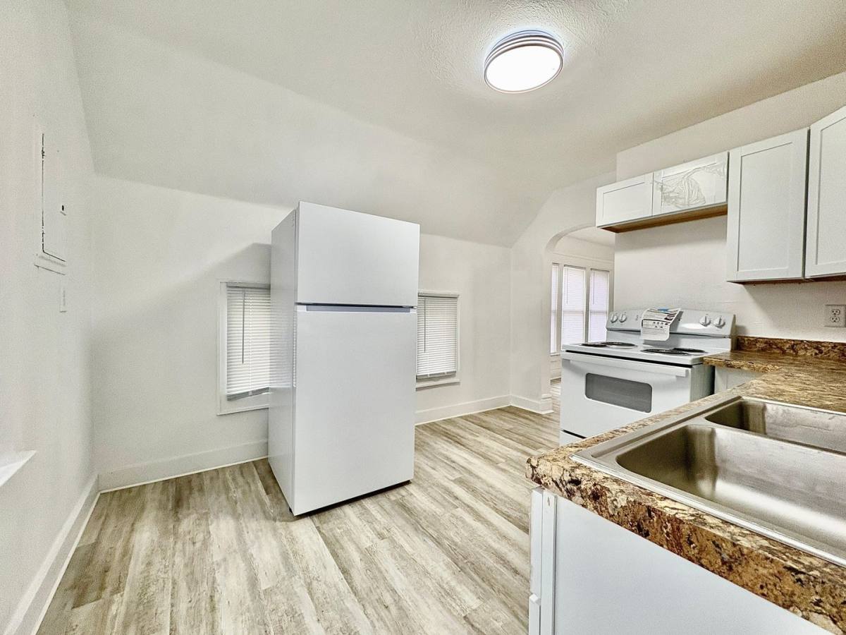 Apartment for rent at 530 S Saint Joseph St, South Bend, IN 46601
