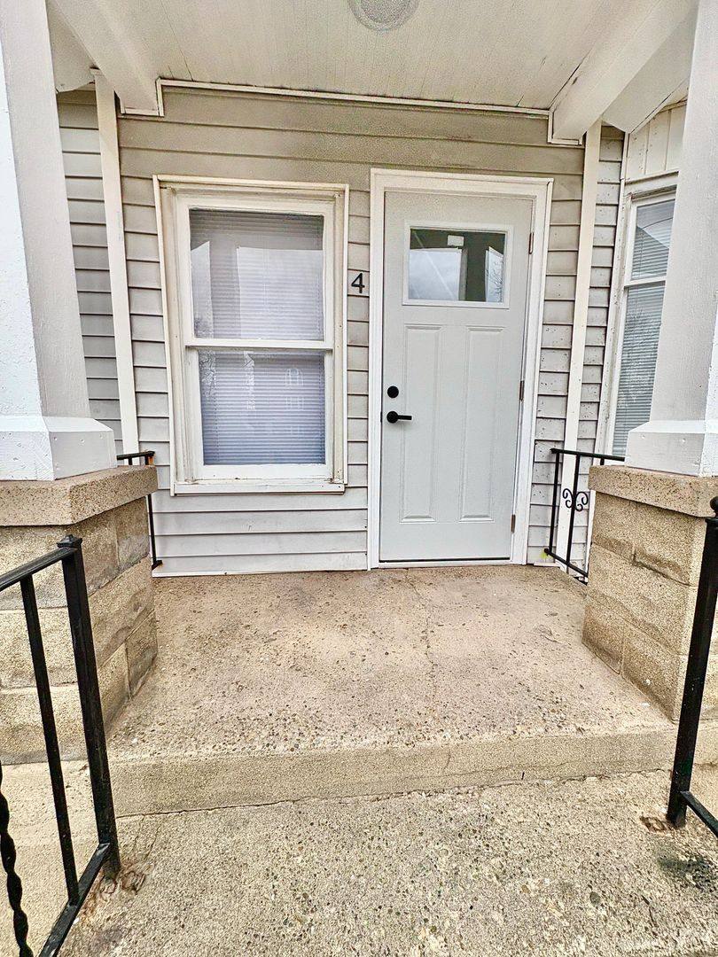 Apartment for rent at 530 S Saint Joseph St, South Bend, IN 46601