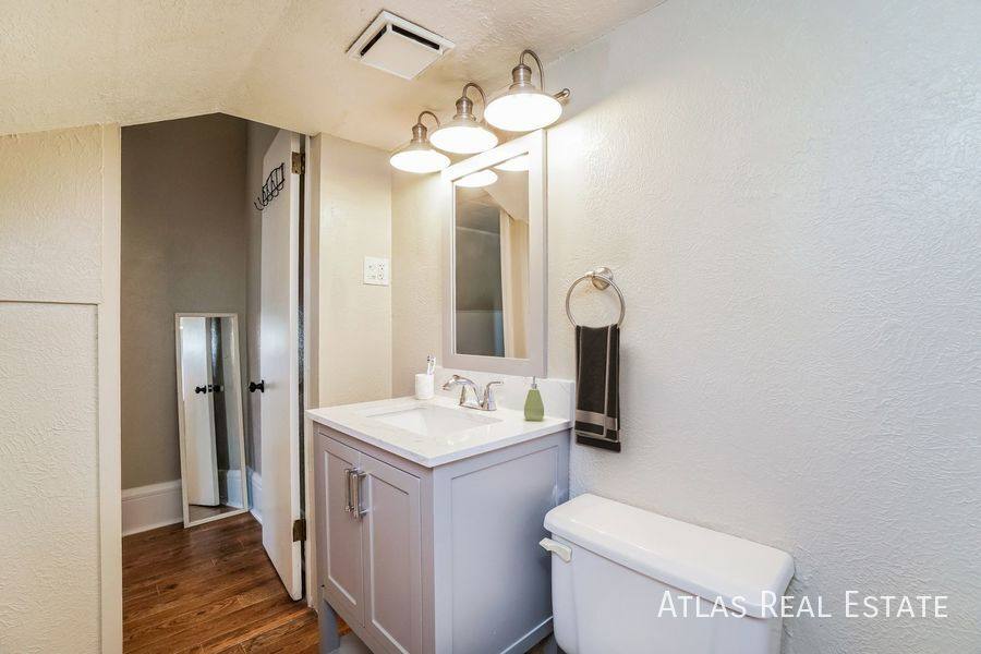 Apartment for rent at 423 N Wahsatch Ave #4, Colorado Springs, CO 80903