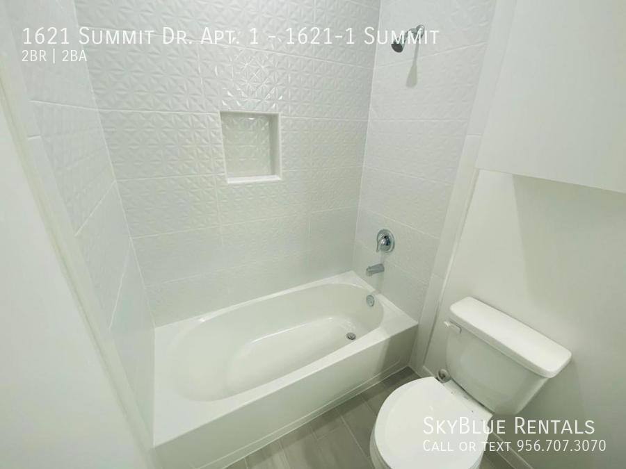 Apartment for rent at 1621 Summit Dr #1, Pharr, TX 78577