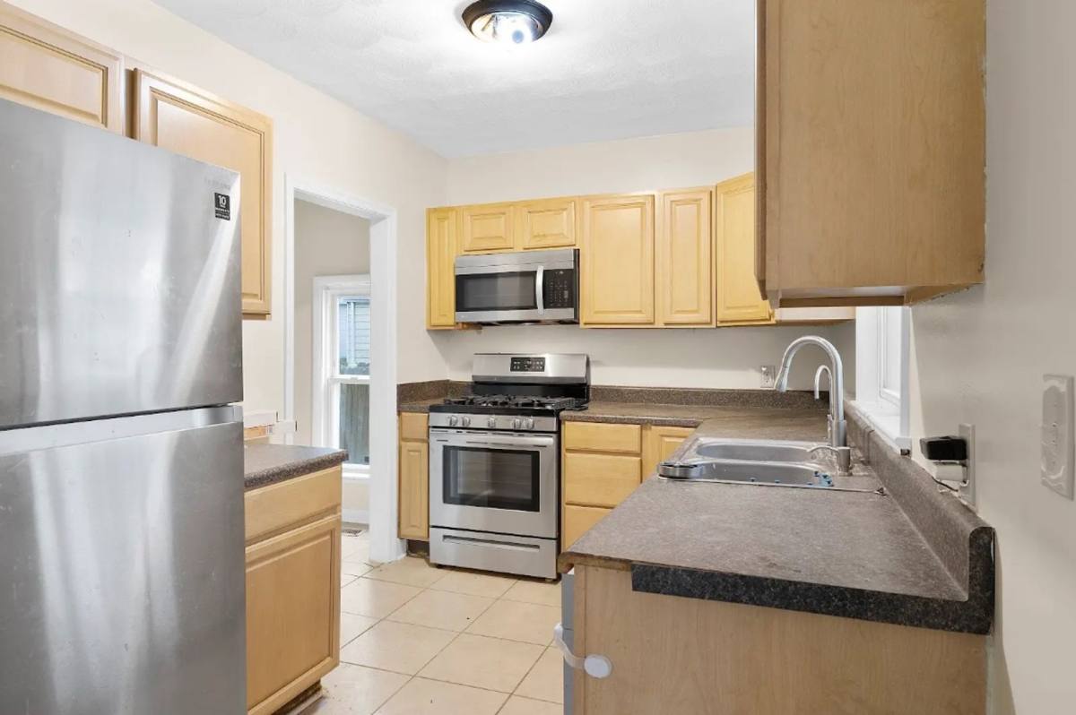 House for rent at 6261 Alexander St, Norfolk, VA 23513