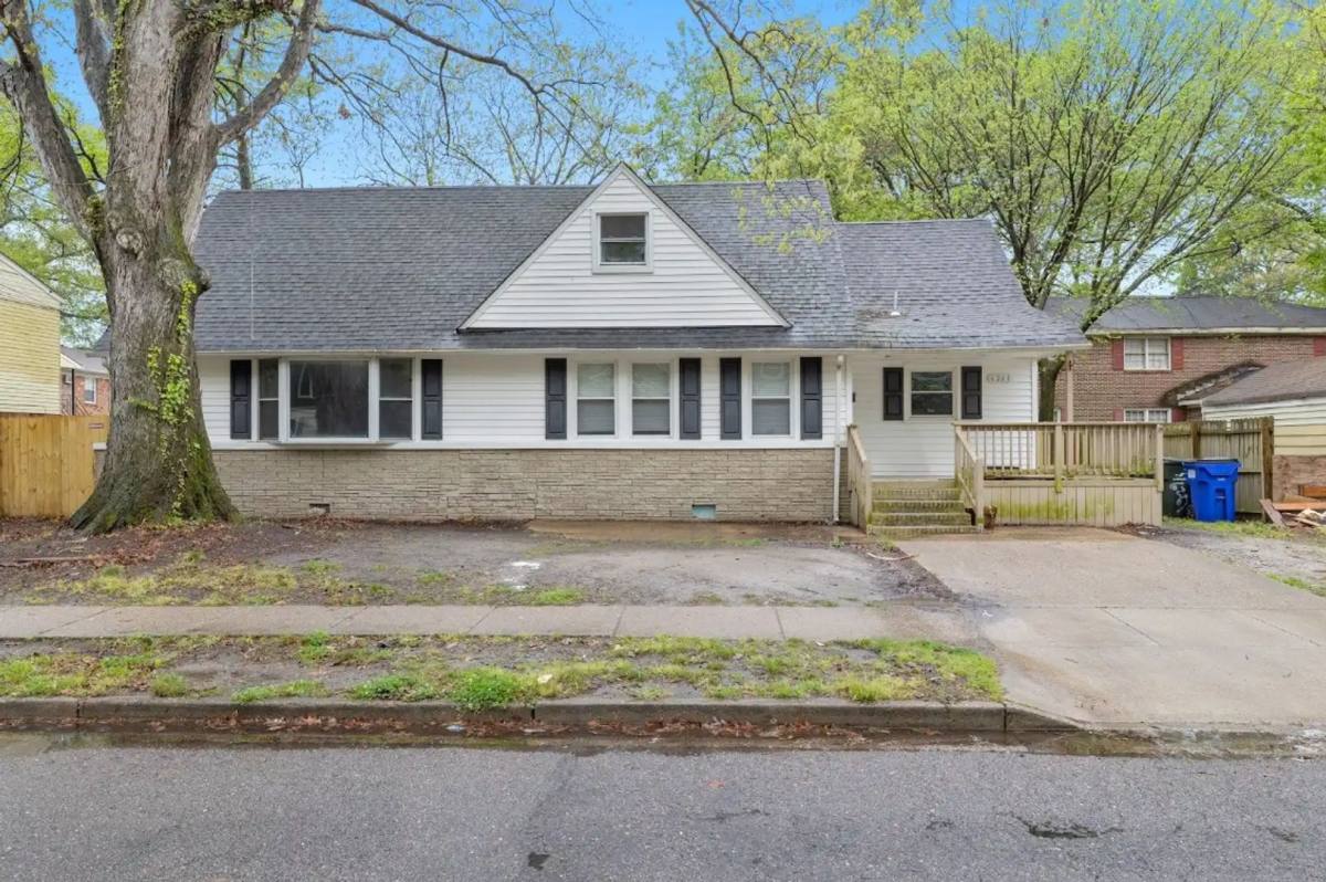 House for rent at 6261 Alexander St, Norfolk, VA 23513