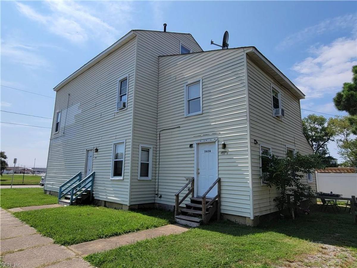 House for rent at 362 Ridgewell Ave #C, Norfolk, VA 23508