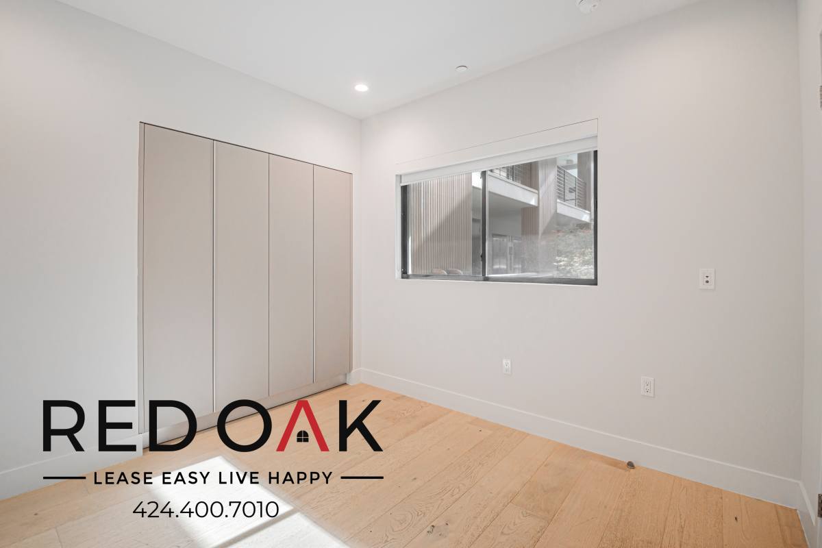 Condo for rent at 1415 Reeves St #102, Los Angeles, CA 90035