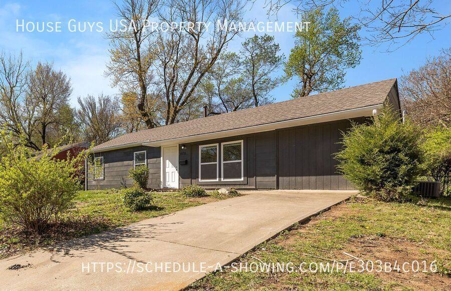 House for rent at 10716 Ewing Ave, Kansas City, MO 64134