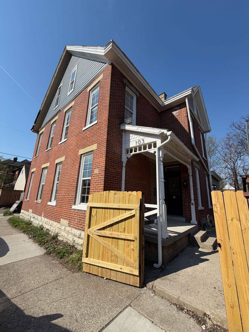 House for rent at 103 S 18th St, Columbus, OH 43205