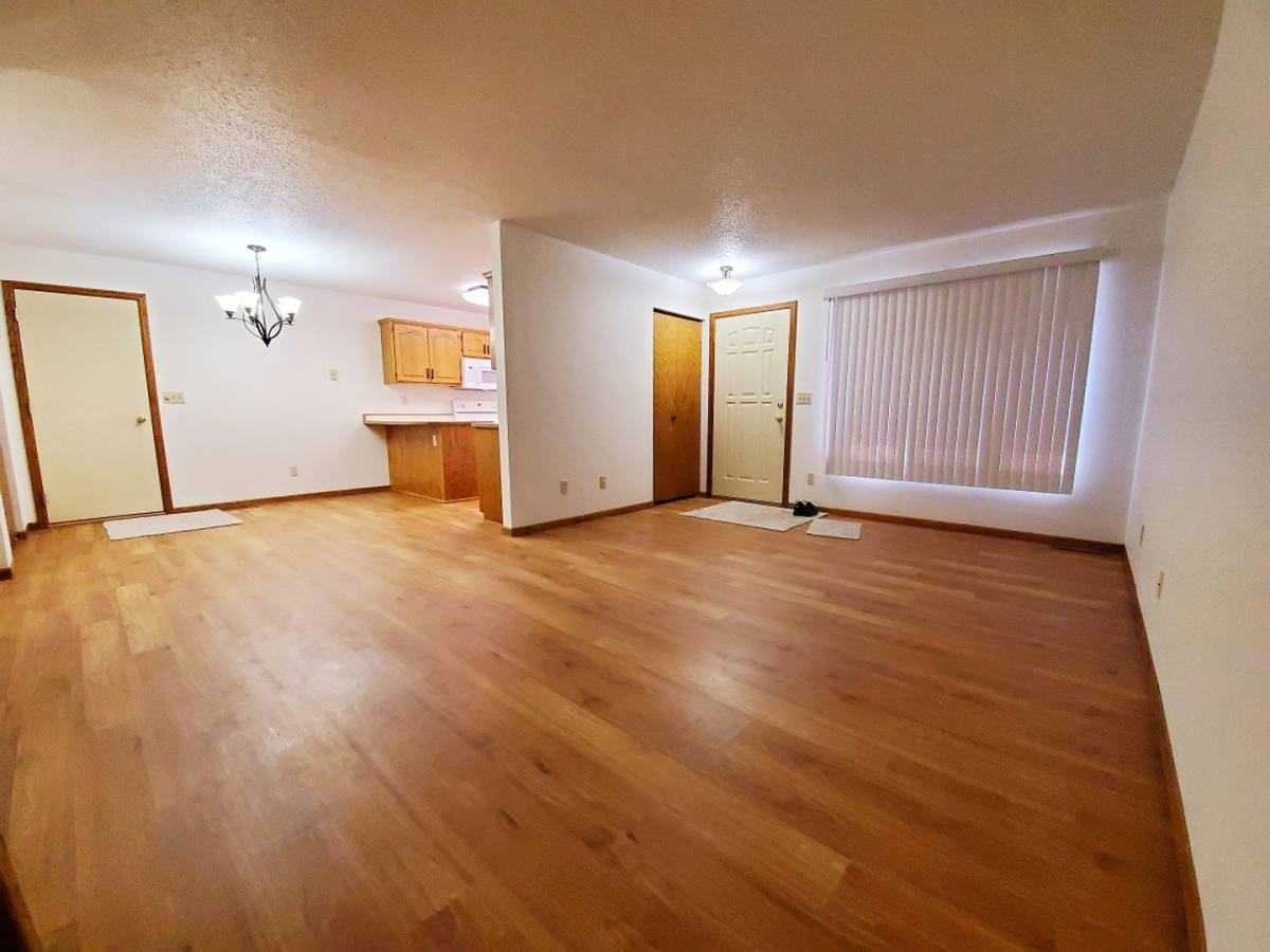 Townhouse for rent at 1757 34th St SW, Fargo, ND 58103