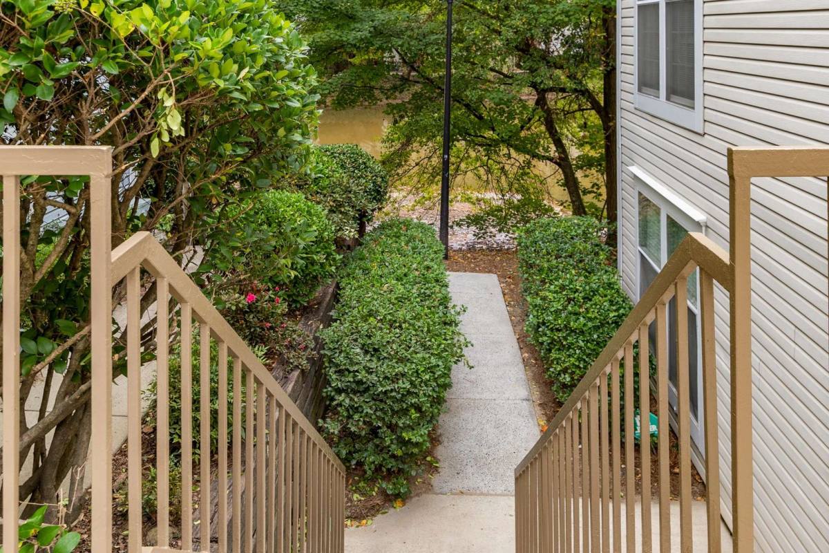 Condo for rent at 1292 Keys Lake Dr, Atlanta, GA 30319