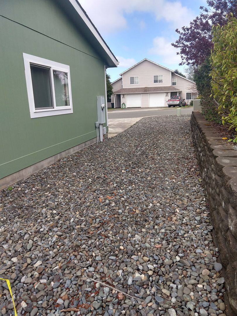 House for rent at 949 Blanco Ave, Coos Bay, OR 97420