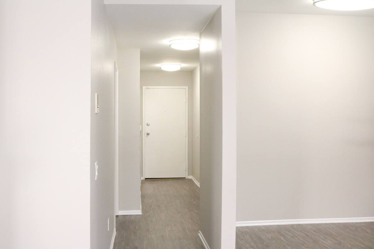 Apartment for rent at 4912 Kester Ave, Sherman Oaks, CA 91403