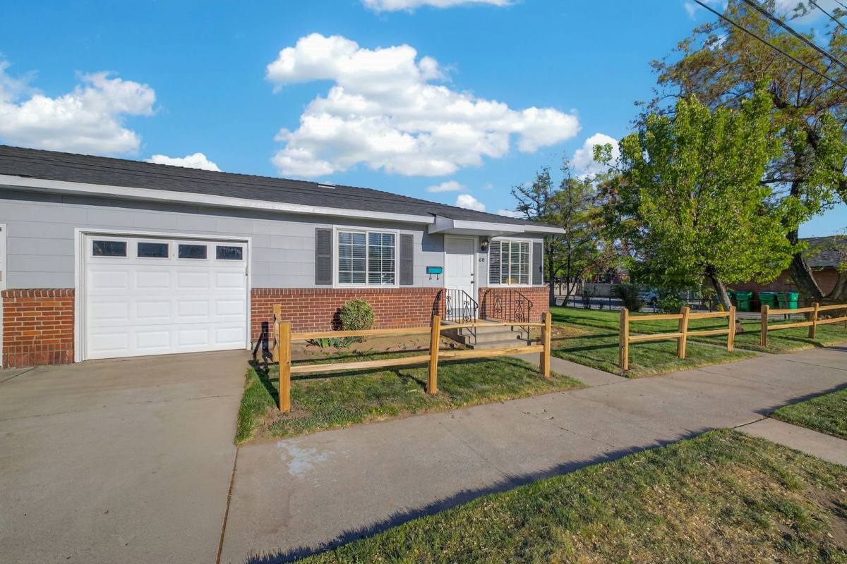 Townhouse for rent at 70-80 Locust St, Reno, NV 89502