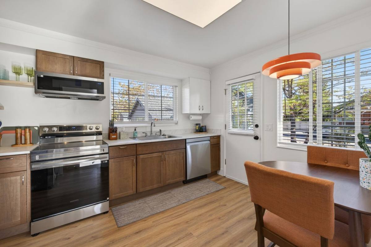 Townhouse for rent at 70-80 Locust St, Reno, NV 89502