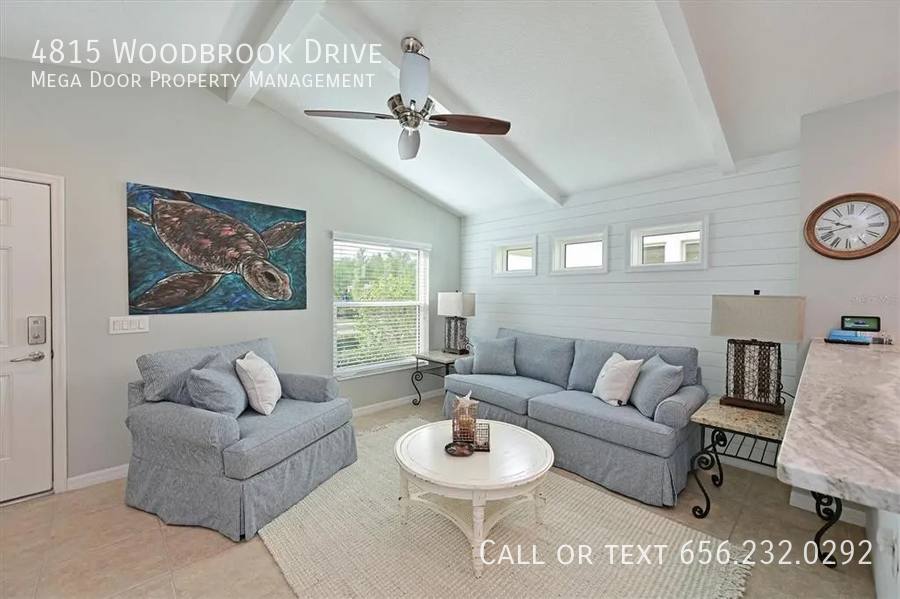 House for rent at 4815 Woodbrook Dr, Sarasota, FL 34243