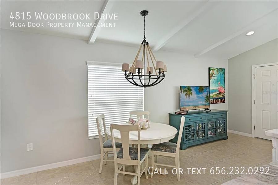 House for rent at 4815 Woodbrook Dr, Sarasota, FL 34243