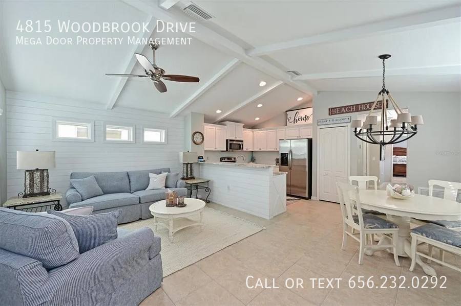 House for rent at 4815 Woodbrook Dr, Sarasota, FL 34243