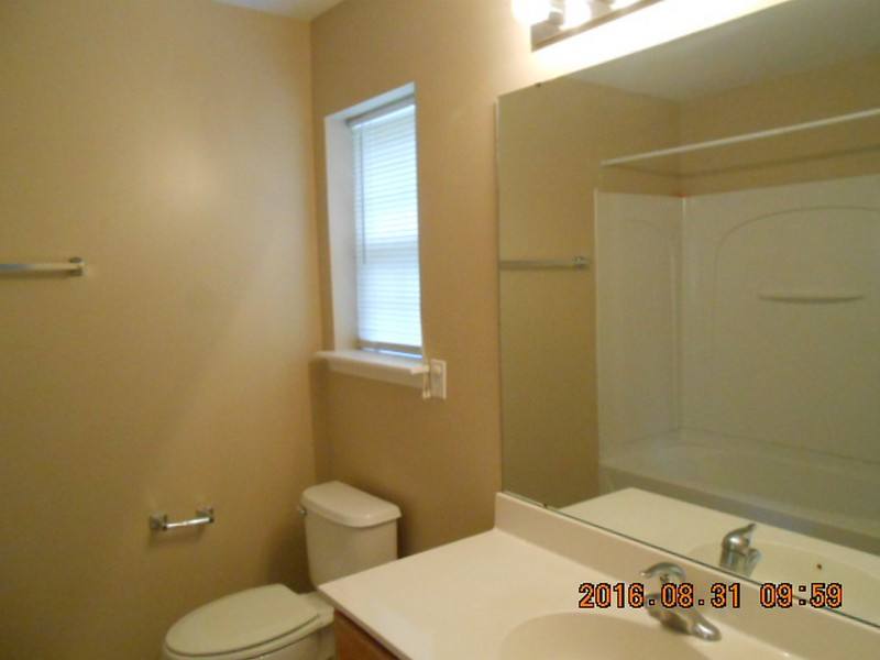 Townhouse for rent at 242 W Square, Bluffton, SC 29910