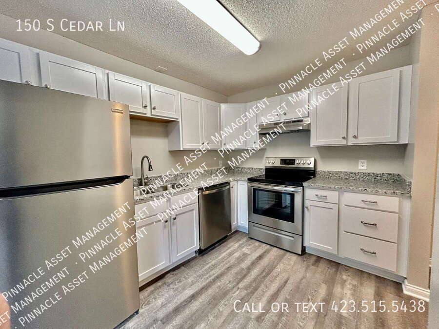 Apartment for rent at 150 S Cedar Lane, Fort Oglethorpe, GA 30742