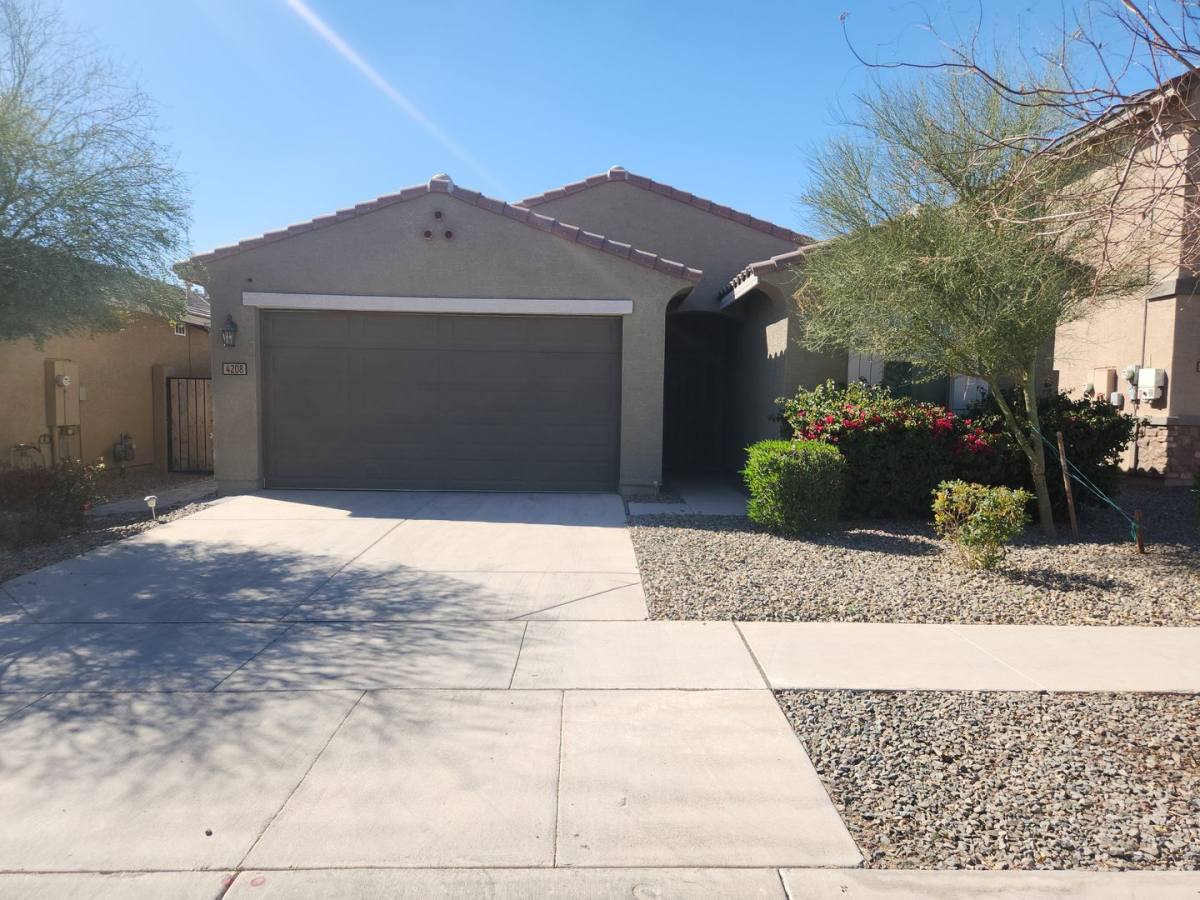 House for rent at 4208 S 68th Dr, Phoenix, AZ 85043