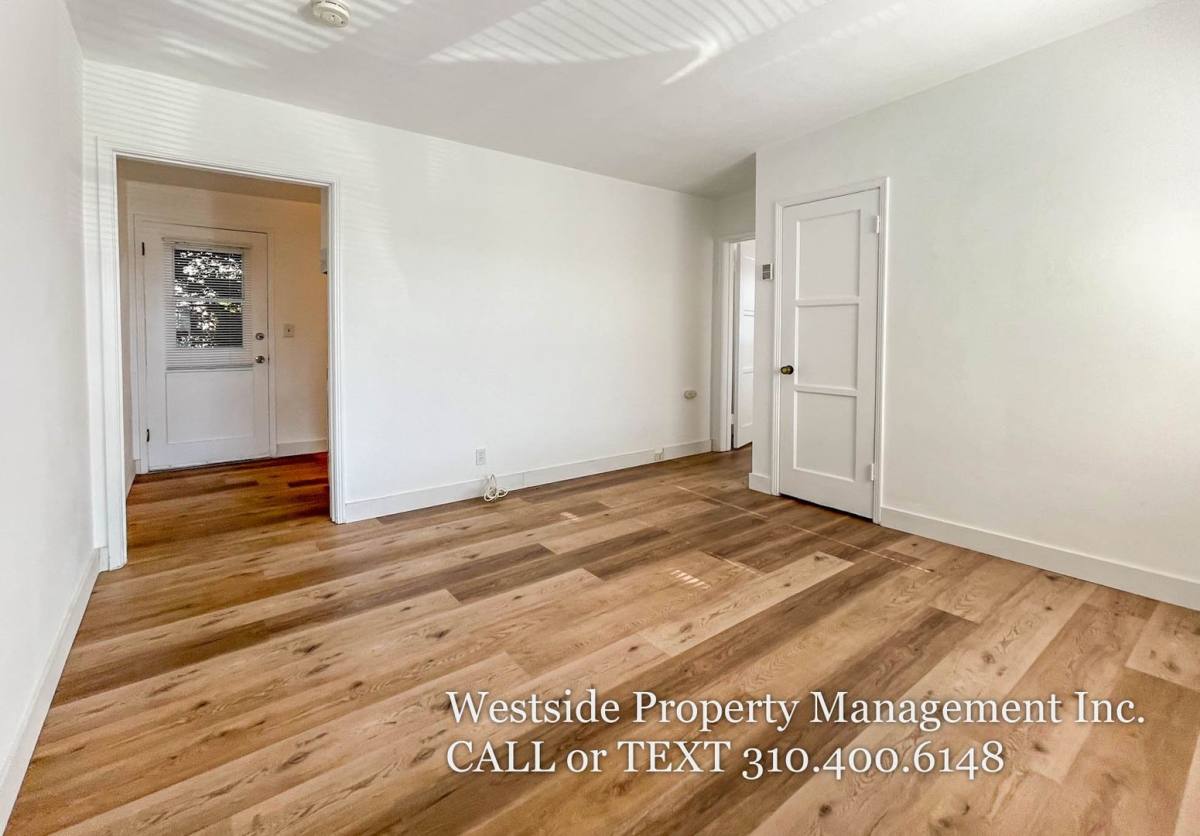 Apartment for rent at 1423 Harvard St #C, Santa Monica, CA 90404