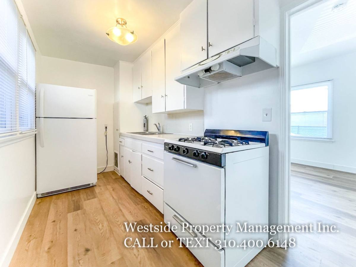 Apartment for rent at 1423 Harvard St #C, Santa Monica, CA 90404