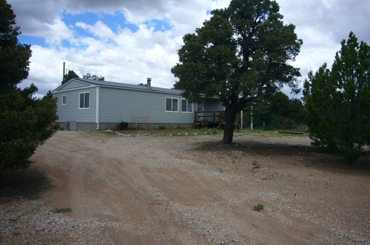 House for rent at 2542 S 9100 W, Cedar City, UT 84720