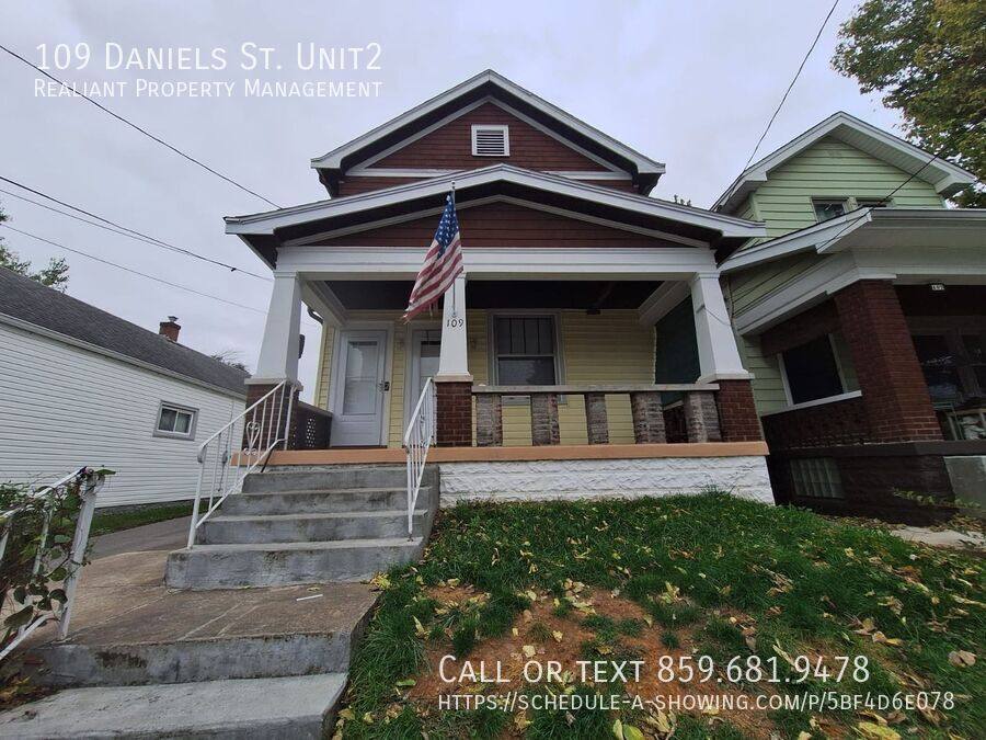 Apartment for rent at 109 Daniels St #2, Latonia, KY 41015