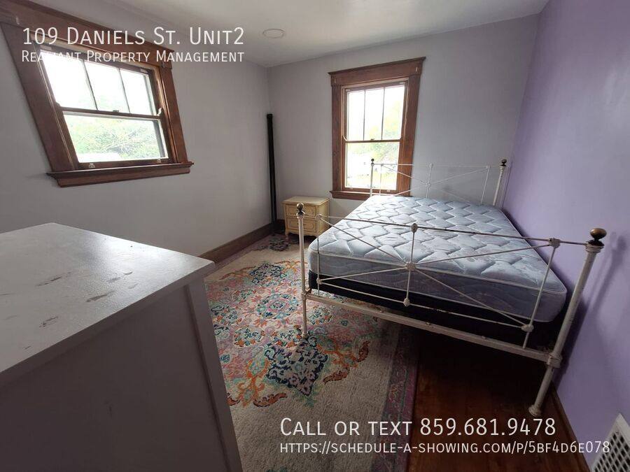 Apartment for rent at 109 Daniels St #2, Latonia, KY 41015