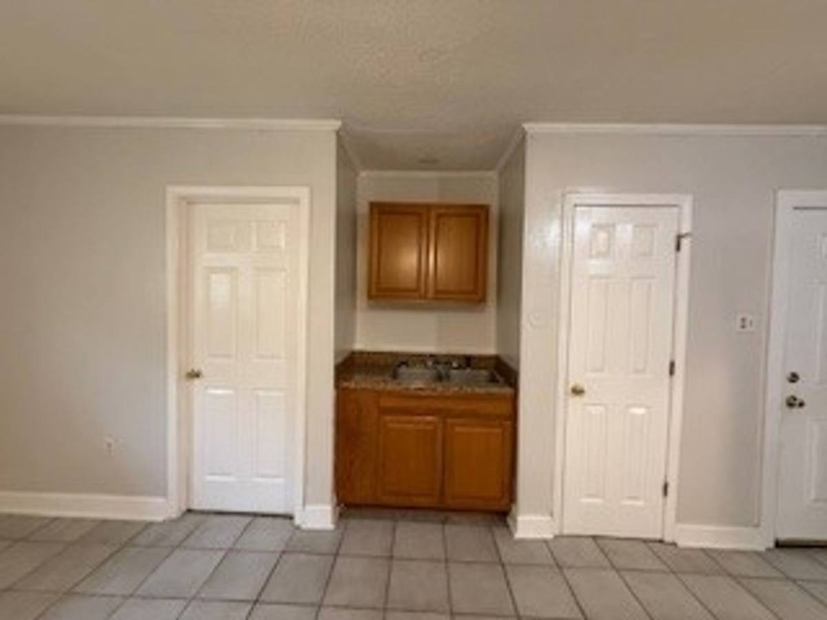 Apartment for rent at 52504 US-51, Independence, LA 70443