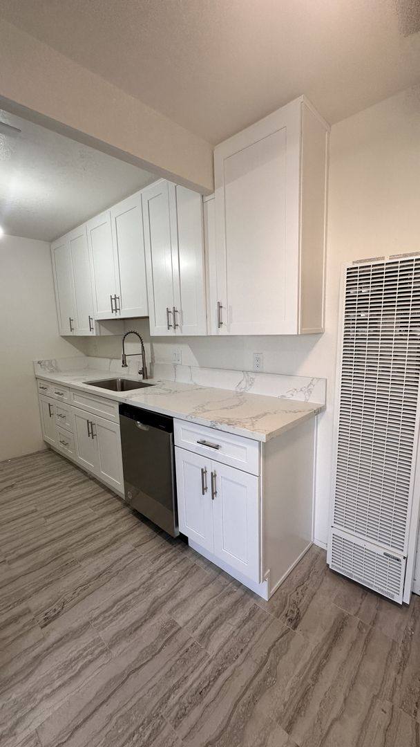 Apartment for rent at 7222 Melrose St, Buena Park, CA 90621