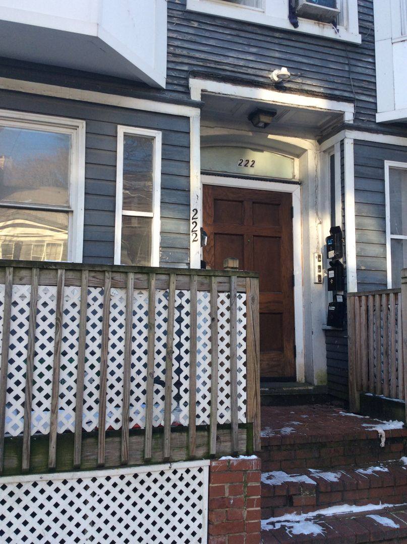 Apartment for rent at 222 E Philadelphia St, York, PA 17403