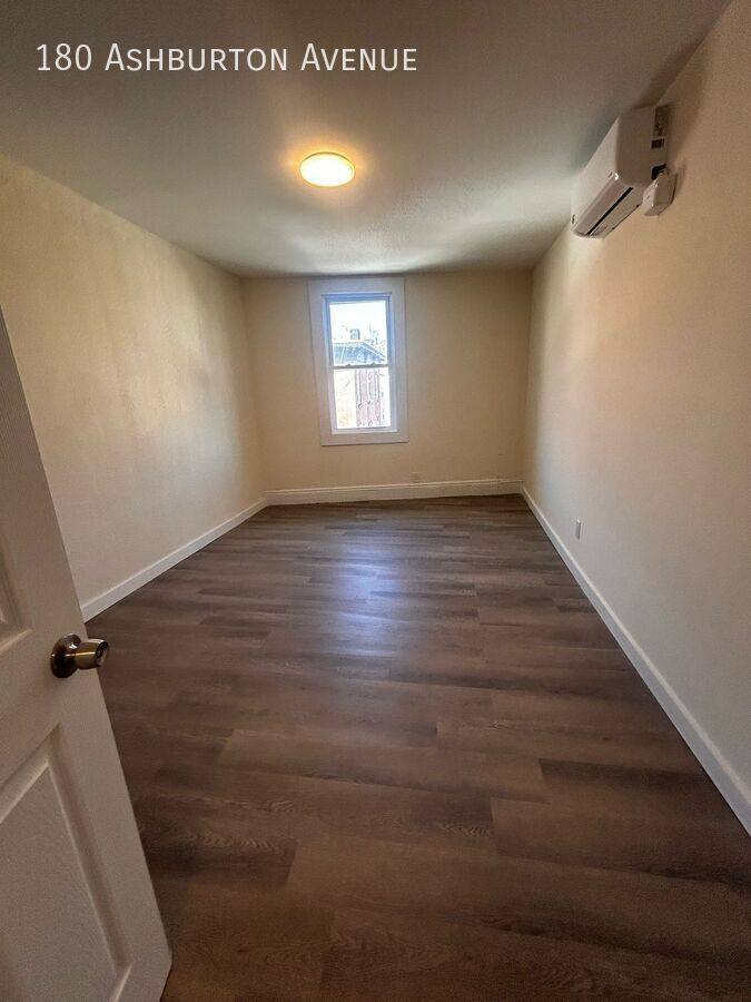 Apartment for rent at 180 Ashburton Ave, Yonkers, NY 10701