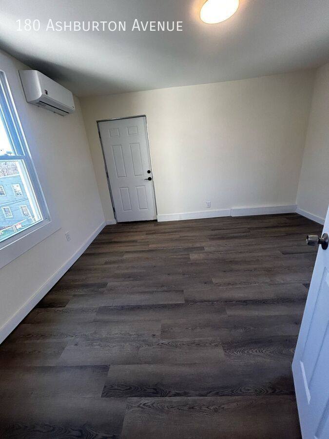 Apartment for rent at 180 Ashburton Ave, Yonkers, NY 10701