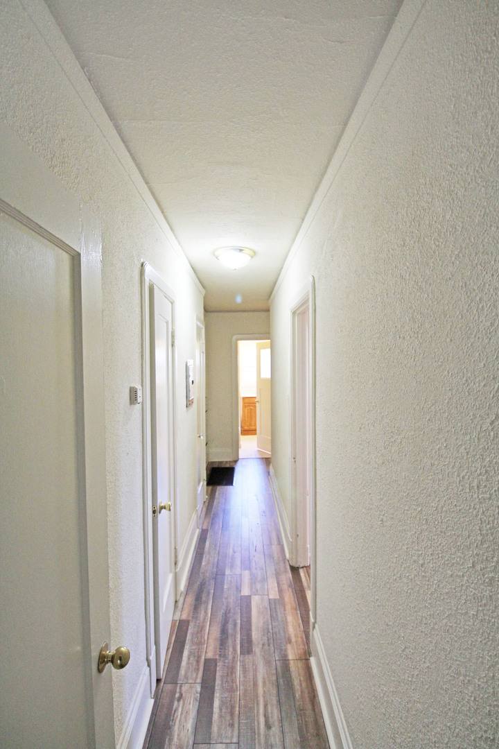 Apartment for rent at 1916 - 1920 Crosby Ave, Oakland, CA 94601