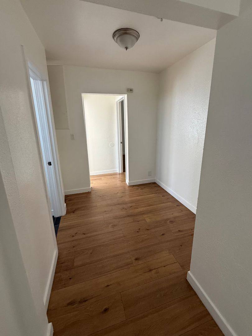 Apartment for rent at 10705 S Figueroa St, Los Angeles, CA 90061