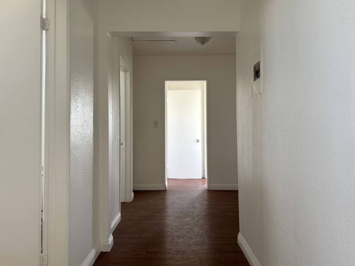 Apartment for rent at 10705 S Figueroa St, Los Angeles, CA 90061