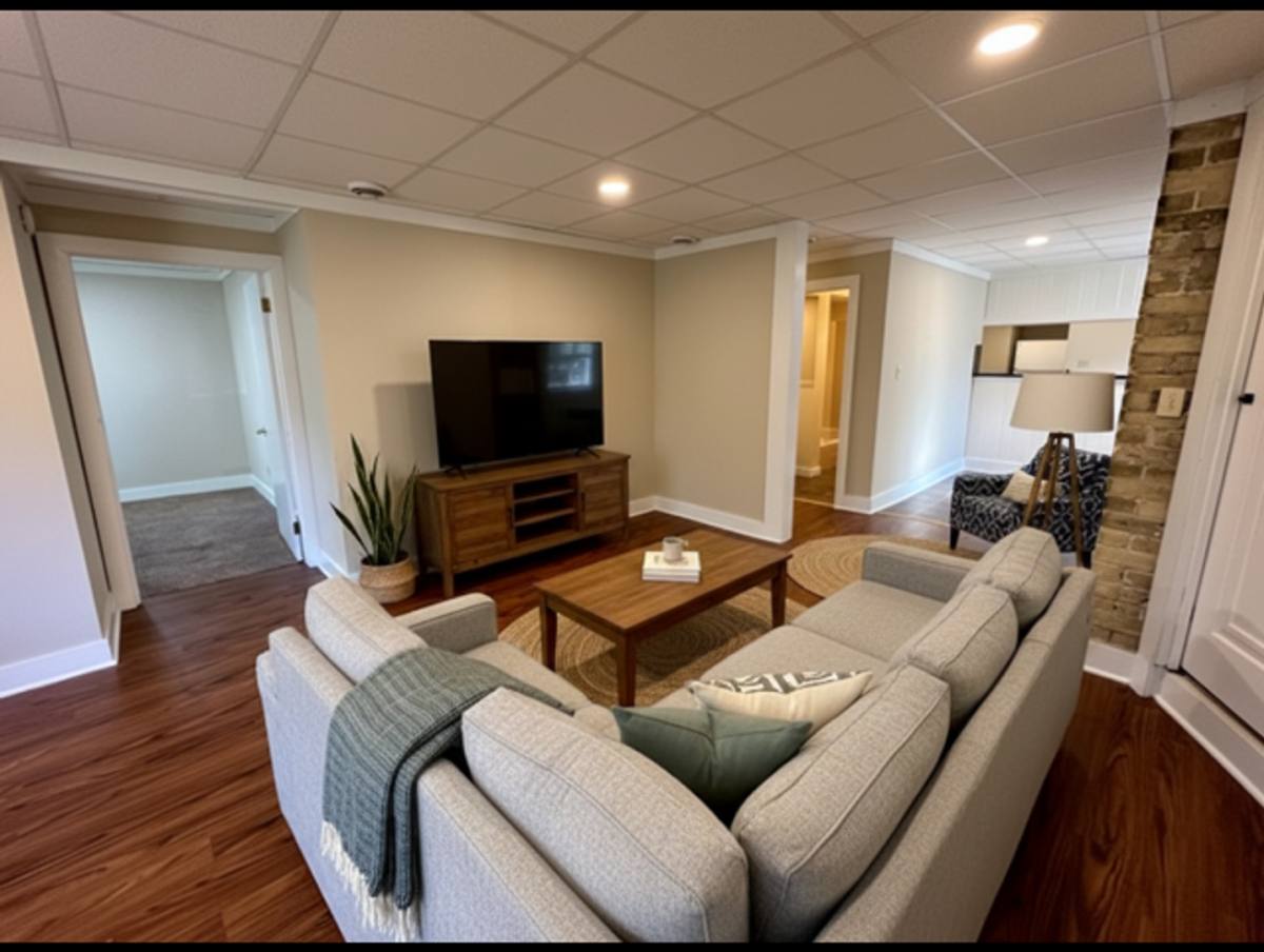 Apartment for rent at 2500 N Bartlett, Milwaukee, WI 53211
