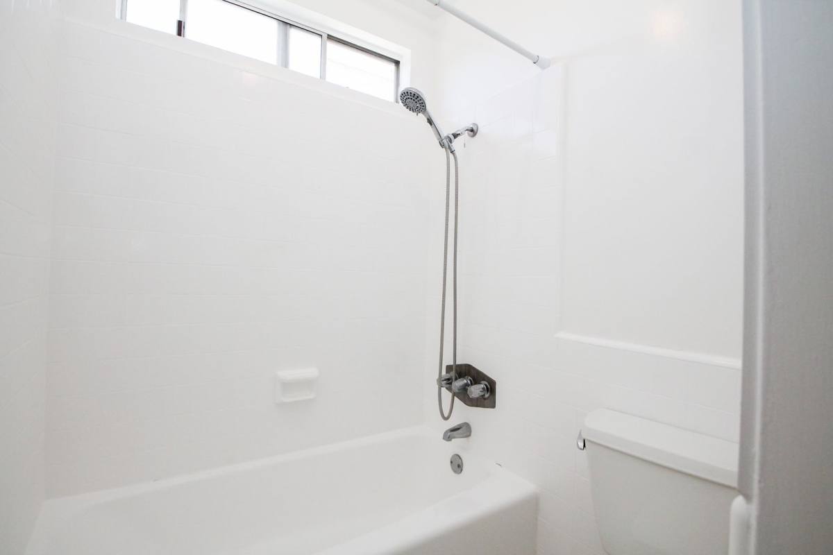 Apartment for rent at 4378 W 138th St, Hawthorne, CA 90250